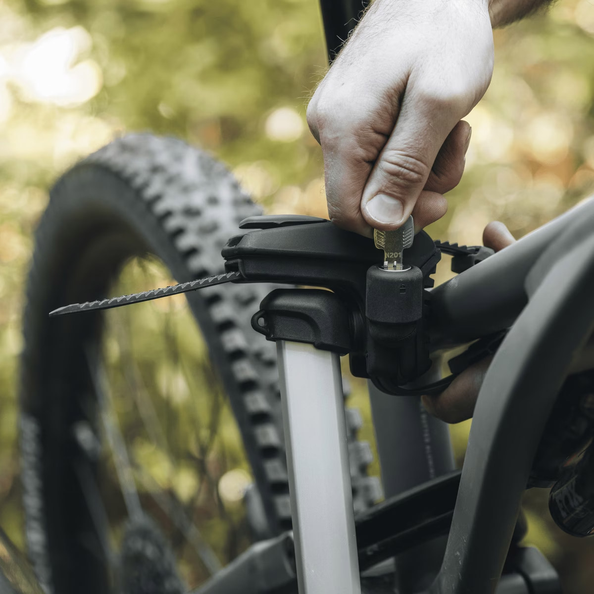 Thule EPOS 3 biciclette - portabici pieghevole - immagine 6